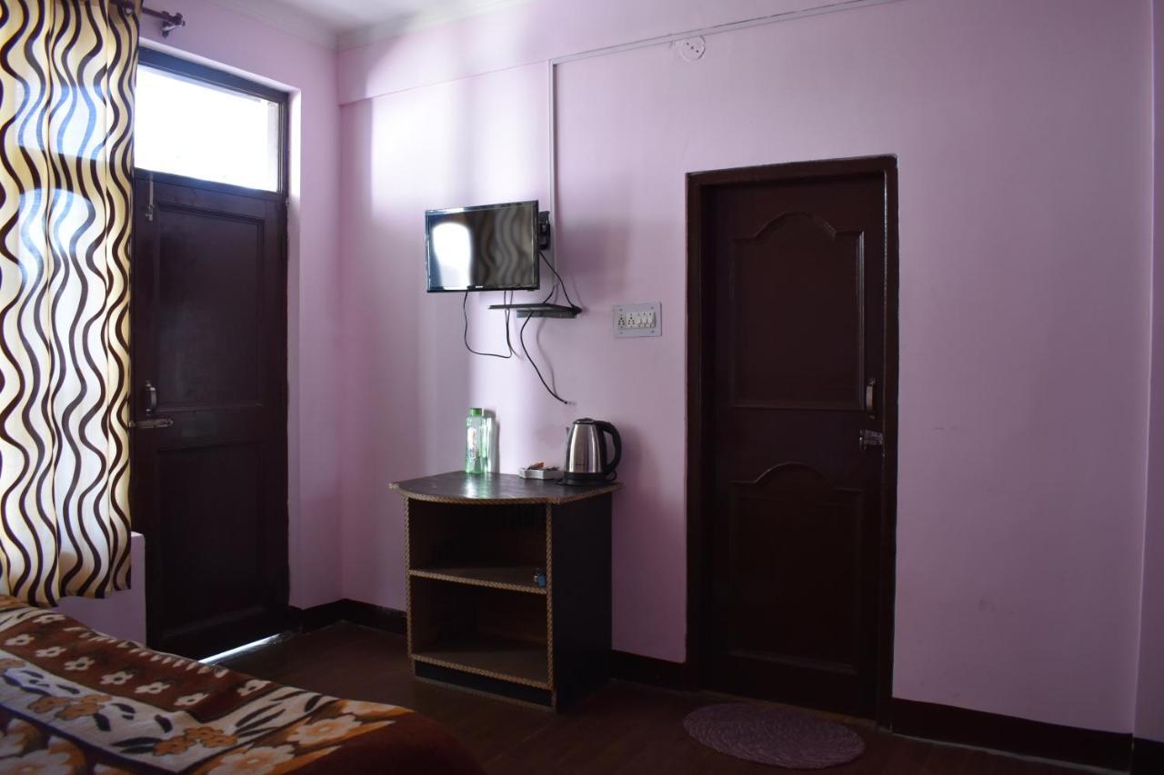 Hostel Who Needs Map Mcleodganj McLeod Ganj Exterior foto